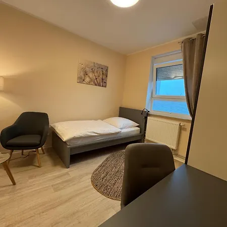 City Inn Schwedt بيت ضيافة 3*