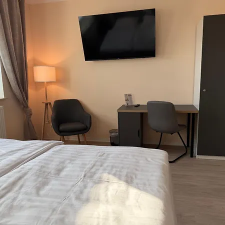 City Inn Schwedt Pensión 3*