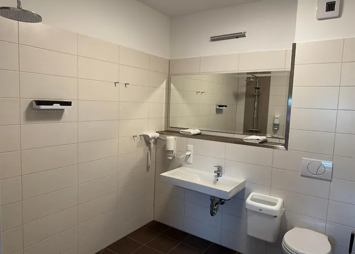 City Inn Schwedt بيت ضيافة 3*